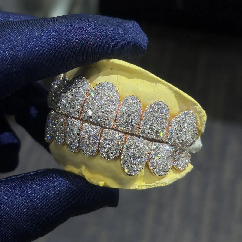 CUSTOM S925 SILVER VVS MOISSANITE FLOODED GRILLZ