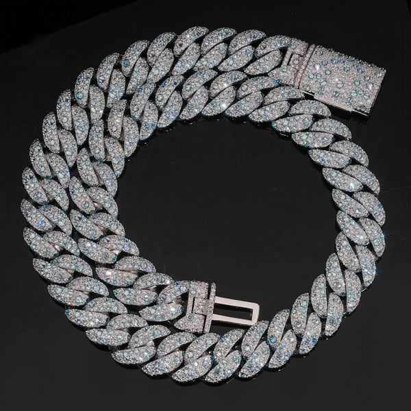 18MM S925 SILVER BLUE INVERSED SETTING VVS MOISSANITE CUBAN LINK CHAIN