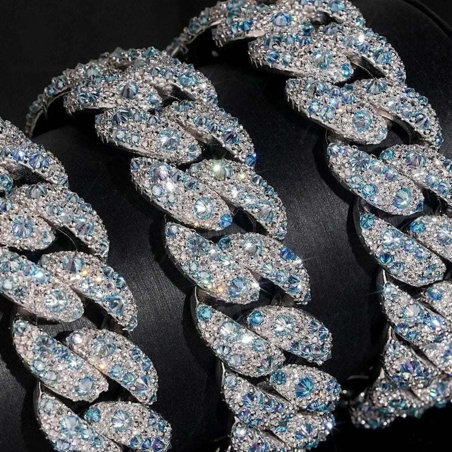 18MM S925 SILVER BLUE INVERSED SETTING VVS MOISSANITE CUBAN LINK CHAIN